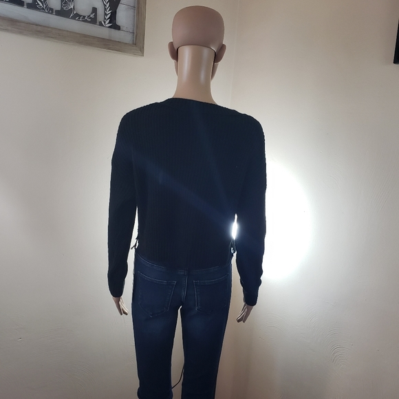 Sweater - Picture 2 of 2